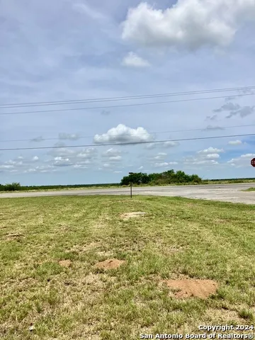 3768 Highway 281 Pleasanton, TX 78064